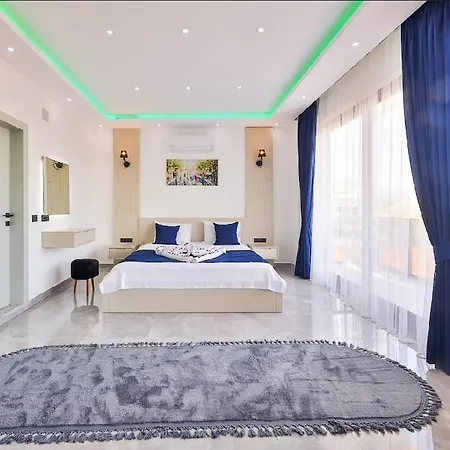 Antalya Kas Kalkan Kinik 8 Kisilik Kiralik